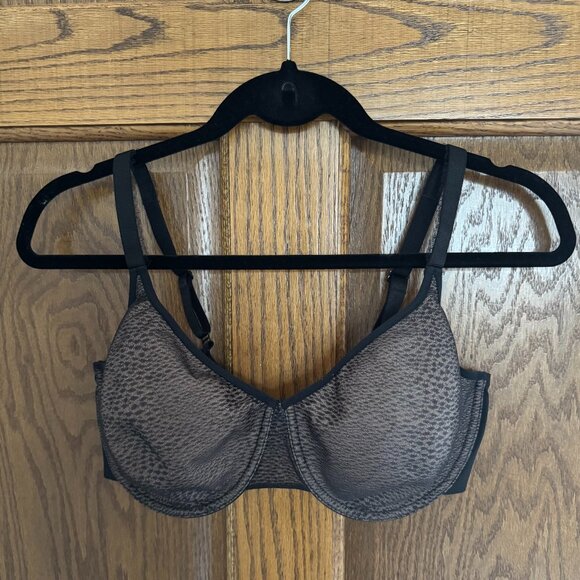 Chantelle Seamless Unlined Minimizer Bra - 36DD - Picture 1 of 6